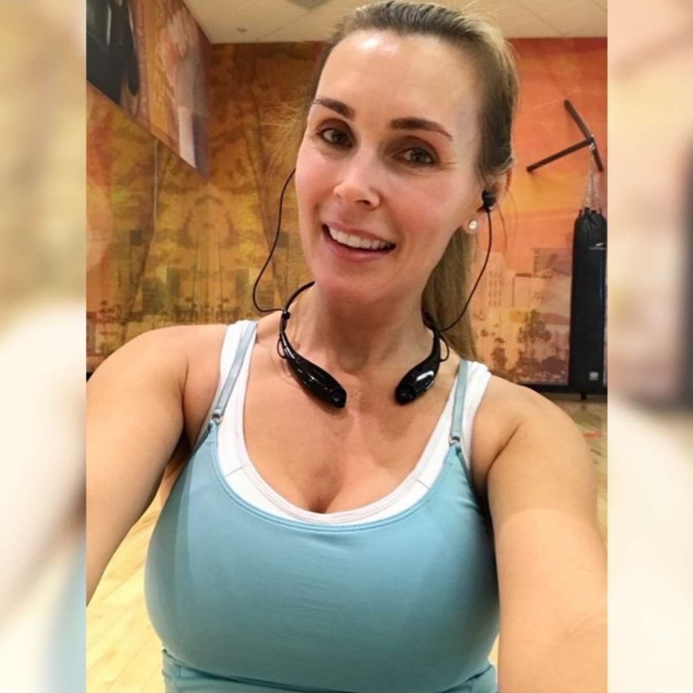 Meet your Posher, Rose